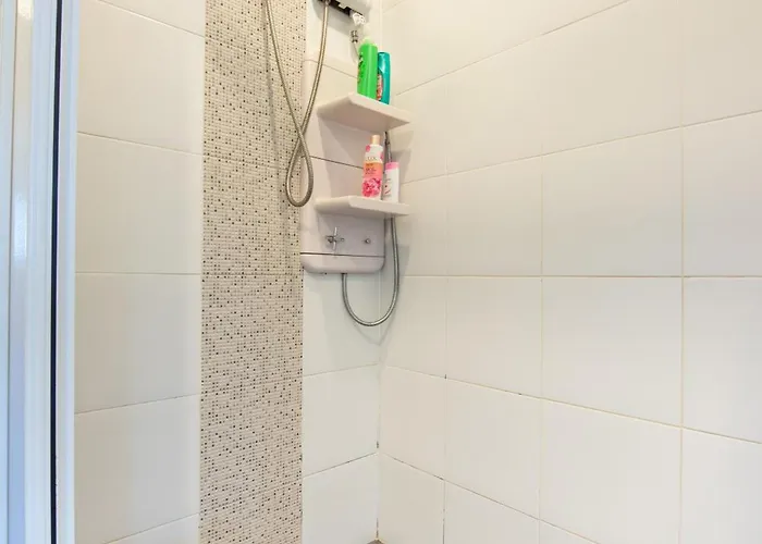 2br, 6 Mins Walk Bts Wuttakat Apartment