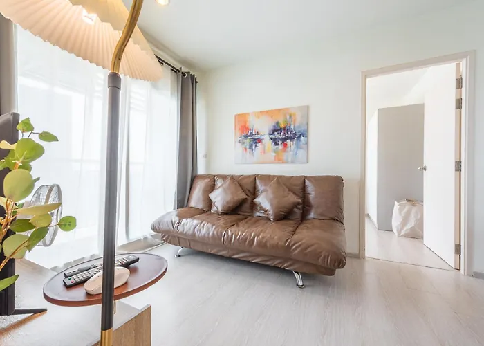 2br, 6 Mins Walk Bts Wuttakat Apartment *